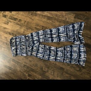 Braeve by Evereve Strapless jumpsuit Wow!